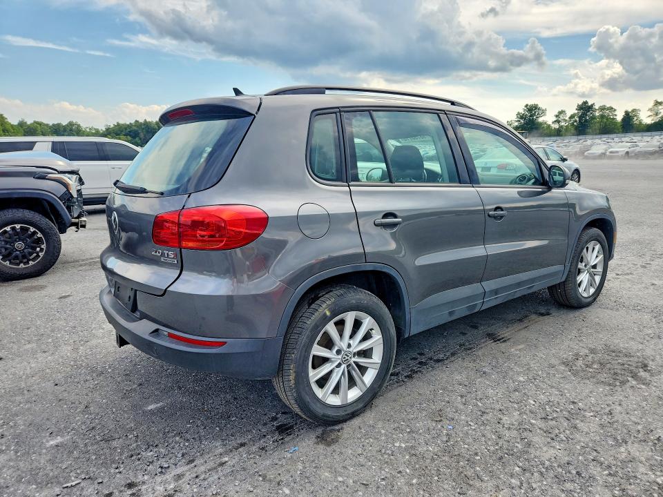 2018 Volkswagen Tiguan Limited მანქანა იყიდება აუქციონზე, vin: WVGBV7AX6JK005848, აუქციონის ნომერი: 66733716