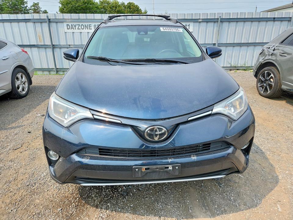 Продажа на аукционе авто 2018 Toyota Rav4, vin: 2T3RFREV5JW777981, номер лота: 64593706