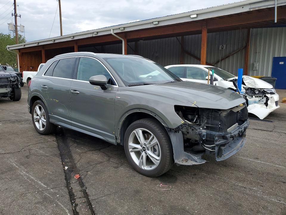 Продажа на аукционе авто 2021 Audi Q3, vin: WA1EECF39M1045460, номер лота: 64785356