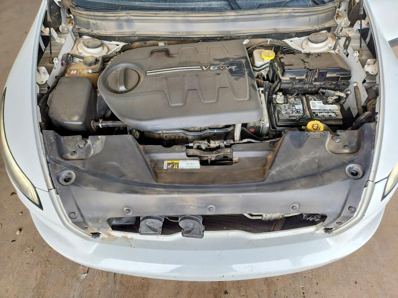 64593556 :رقم المزاد ، 1C4PJMCX6JD571739 vin ، 2018 Jeep Cherokee مزاد بيع