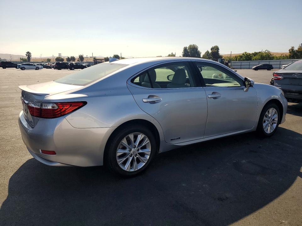 Продажа на аукционе авто 2015 Lexus Es, vin: JTHBW1GG0F2100336, номер лота: 64732066