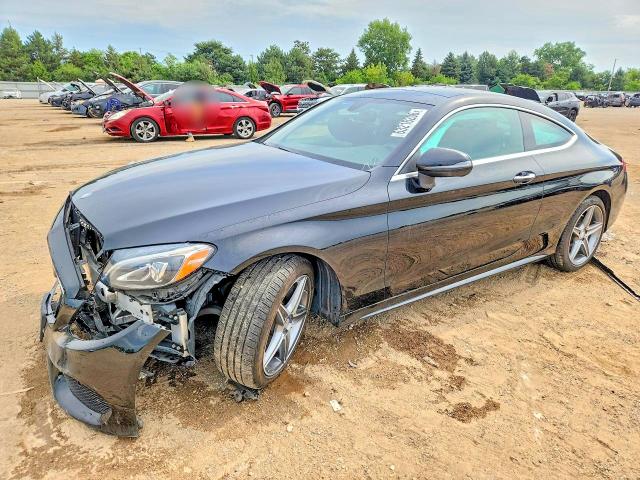 63216206 :رقم المزاد ، WDDWJ4KB8HF405941 vin ، 2017 Mercedes-benz C مزاد بيع