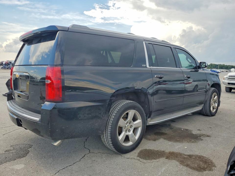 Aukcja sprzedaży 2015 Chevrolet Suburban, vin: 1GNSKKKC7FR303911, numer aukcji: 64433106
