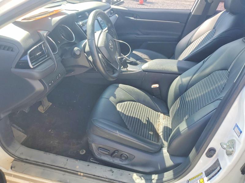 66766586 :رقم المزاد ، 4T1G11AK8LU356139 vin ، 2020 Toyota Camry مزاد بيع