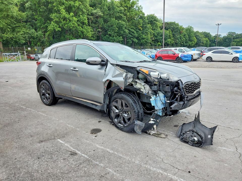 2020 Kia Sportage მანქანა იყიდება აუქციონზე, vin: KNDP6CAC1L7650944, აუქციონის ნომერი: 65984946