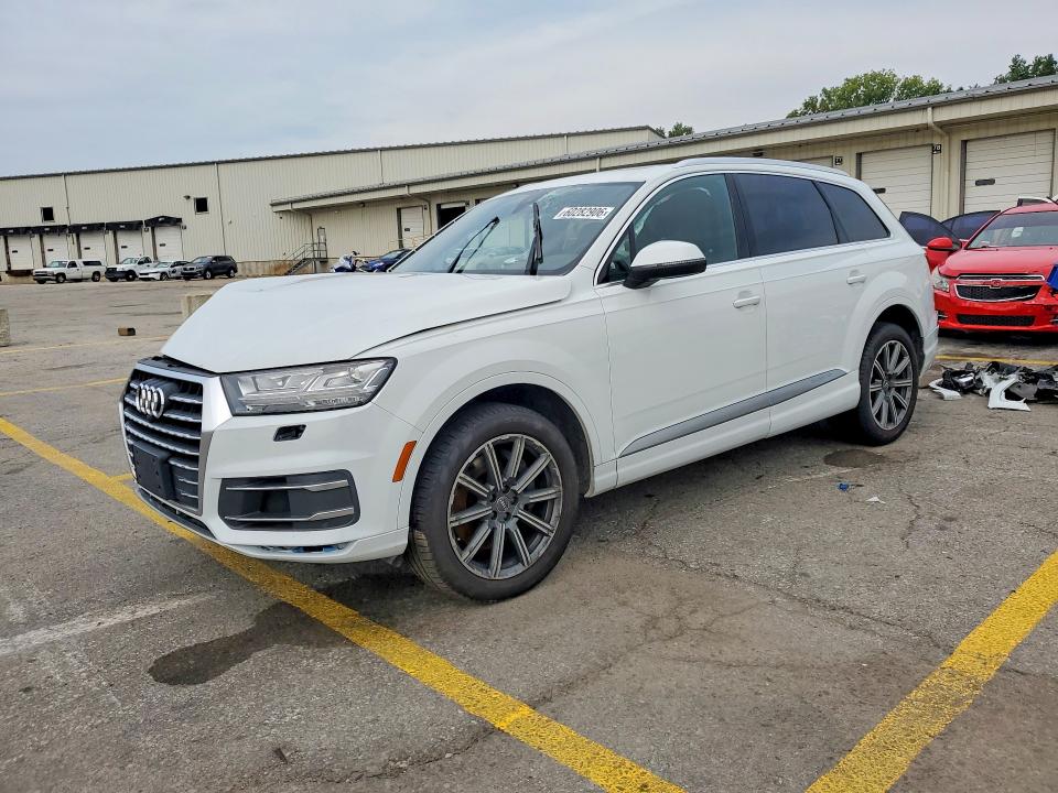 60282906 :رقم المزاد ، WA1LAAF7XHD032599 vin ، 2017 Audi Q7 مزاد بيع
