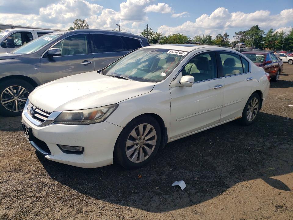 2013 Honda Accord მანქანა იყიდება აუქციონზე, vin: 1HGCR2F83DA173895, აუქციონის ნომერი: 65590706