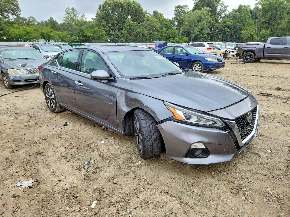 63747536 :رقم المزاد ، 1N4BL4EV0KC200766 vin ، 2019 Nissan Altima مزاد بيع