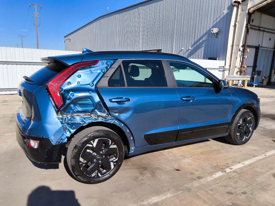 Продажа на аукционе авто 2024 Kia Niro, vin: KNDCR3L13R5115944, номер лота: 65836836