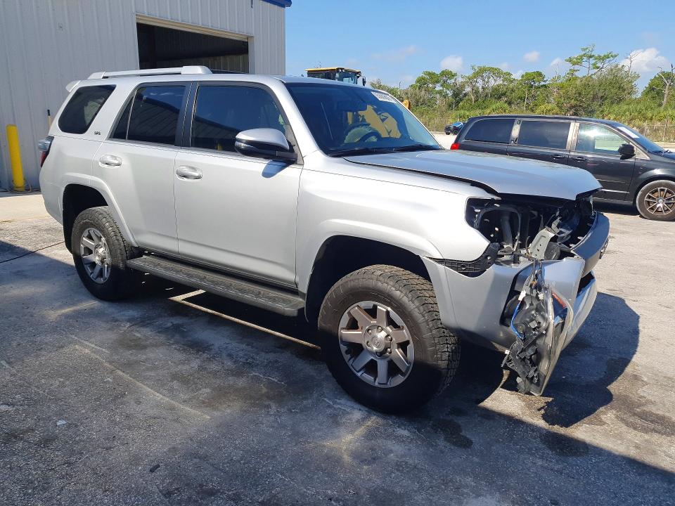 Продаж на аукціоні авто 2018 Toyota 4runner, vin: JTEBU5JR7J5576708, номер лоту: 65689806