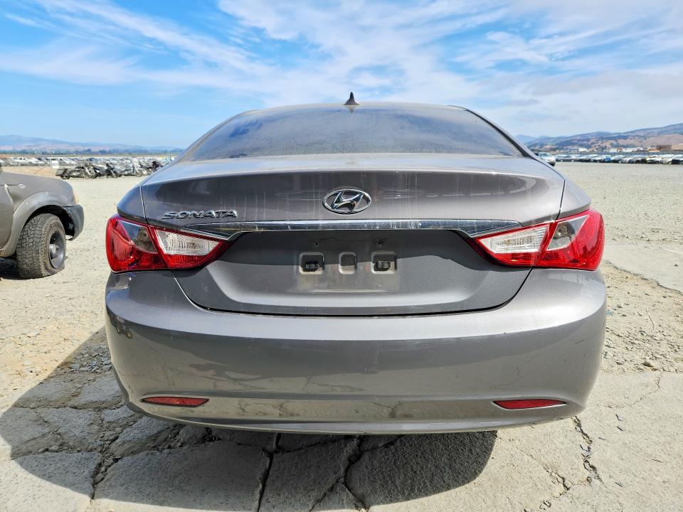 2013 Hyundai Sonata მანქანა იყიდება აუქციონზე, vin: 5NPEB4AC4DH734407, აუქციონის ნომერი: 64650346
