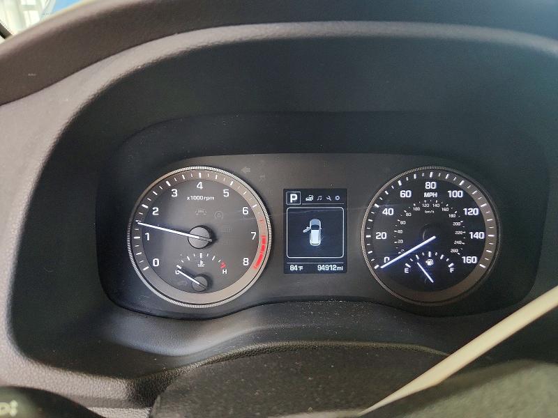63482386 :رقم المزاد ، KM8J33A48JU724183 vin ، 2018 Hyundai Tucson مزاد بيع