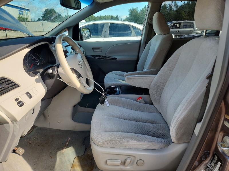 2011 Toyota Sienna მანქანა იყიდება აუქციონზე, vin: 5TDKK3DC0BS007099, აუქციონის ნომერი: 66425076
