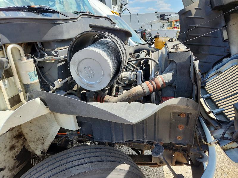 65796776 :رقم المزاد ، 1HTMSAZR05J046919 vin ، 2005 International 4400 مزاد بيع