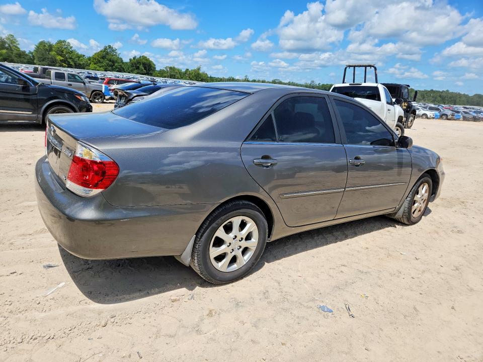 Aukcja sprzedaży 2005 Toyota Camry, vin: 4T1BF32K45U608560, numer aukcji: 64712396