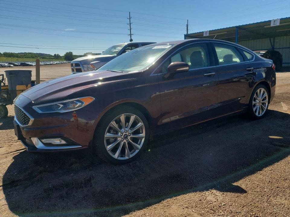 64093596 :رقم المزاد ، 3FA6P0D9XHR110019 vin ، 2017 Ford Fusion مزاد بيع