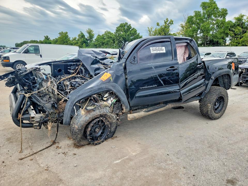 2017 Toyota Tacoma მანქანა იყიდება აუქციონზე, vin: 5TFCZ5AN3HX062876, აუქციონის ნომერი: 64464046