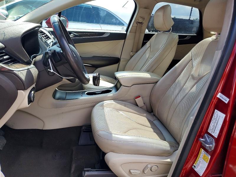 63642176 :رقم المزاد ، 5LMCJ3C97KUL50252 vin ، 2019 Lincoln Mkc مزاد بيع