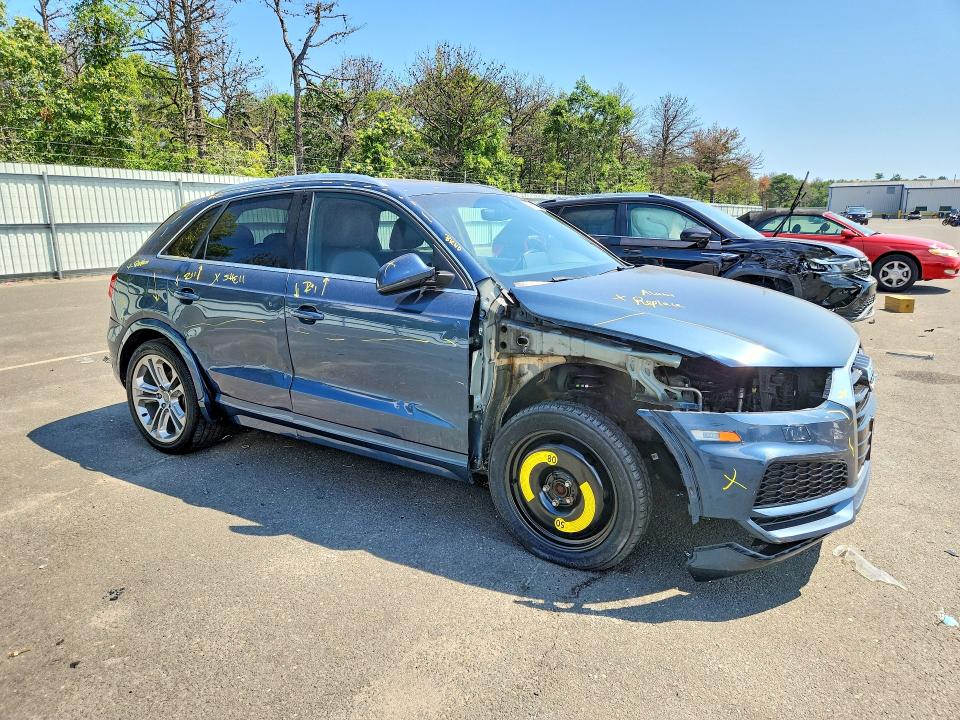 2018 Audi Q3 მანქანა იყიდება აუქციონზე, vin: WA1JCCFS9JR029624, აუქციონის ნომერი: 63817276