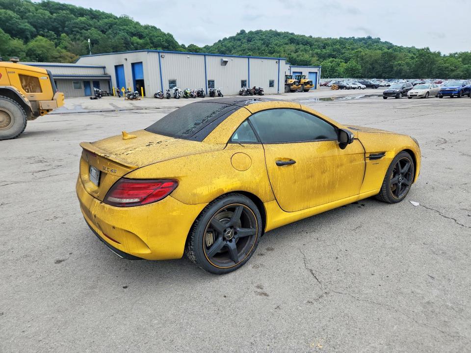 64841236 :رقم المزاد ، W1KPK6GA9LF170391 vin ، 2020 Mercedes-benz Slc مزاد بيع