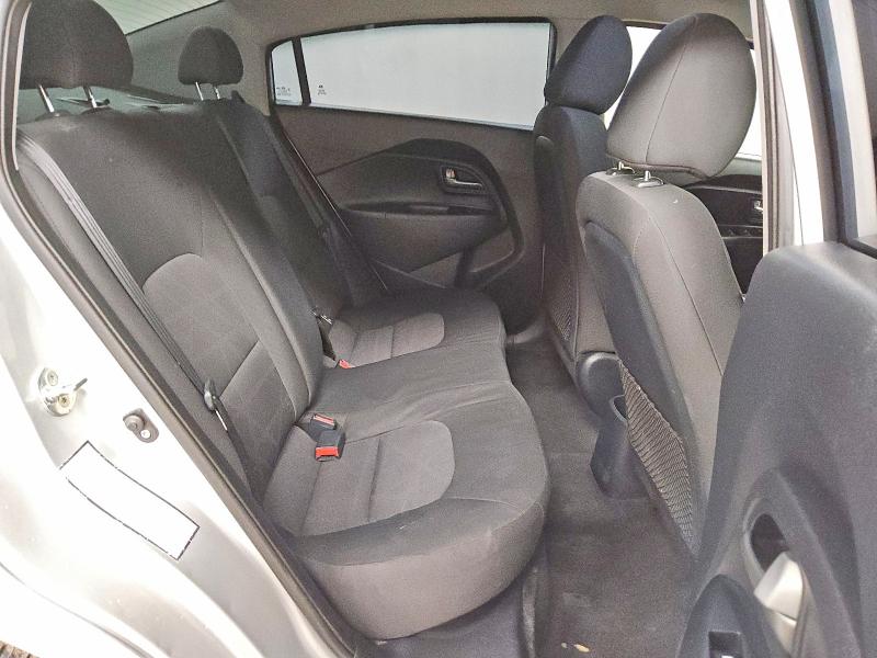 64649306 :رقم المزاد ، KNADM4A35F6428574 vin ، 2015 Kia Rio مزاد بيع