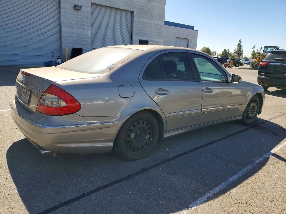 2009 Mercury E-class მანქანა იყიდება აუქციონზე, vin: WDBUF56XX9B431818, აუქციონის ნომერი: 64691696