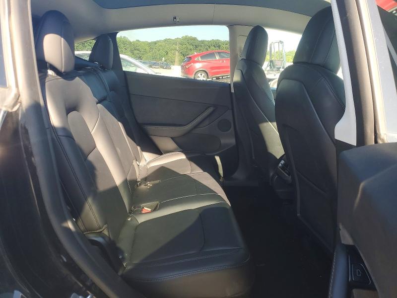 65417556 :رقم المزاد ، 5YJYGDEE4MF094479 vin ، 2021 Tesla Model Y مزاد بيع