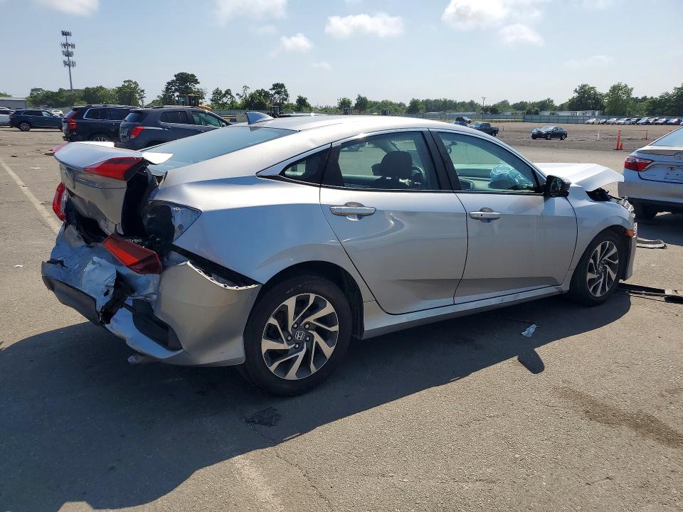 2018 Honda Civic მანქანა იყიდება აუქციონზე, vin: 2HGFC2F75JH577865, აუქციონის ნომერი: 63034386