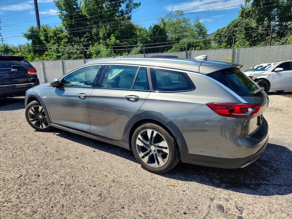63549216 :رقم المزاد ، W04GU8SX7K1009605 vin ، 2019 Buick Regal Tourx مزاد بيع