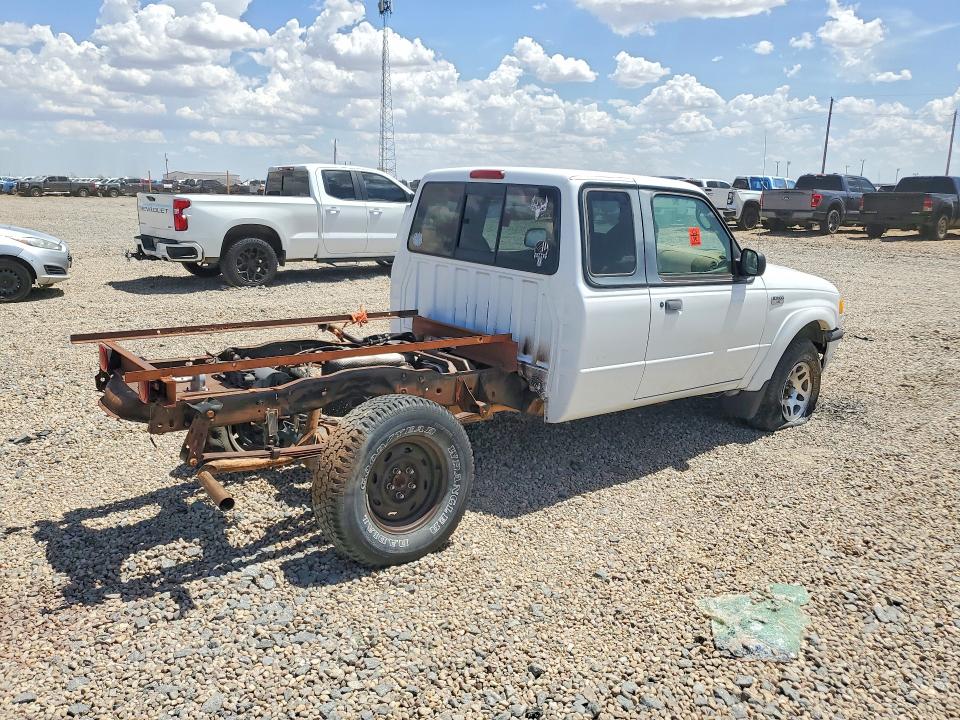 2001 Mazda B3000 მანქანა იყიდება აუქციონზე, vin: 4F4YR16V31TM32221, აუქციონის ნომერი: 64993616