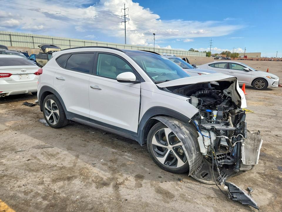 65734746 :رقم المزاد ، KM8J33A23GU083418 vin ، 2016 Hyundai Tucson مزاد بيع