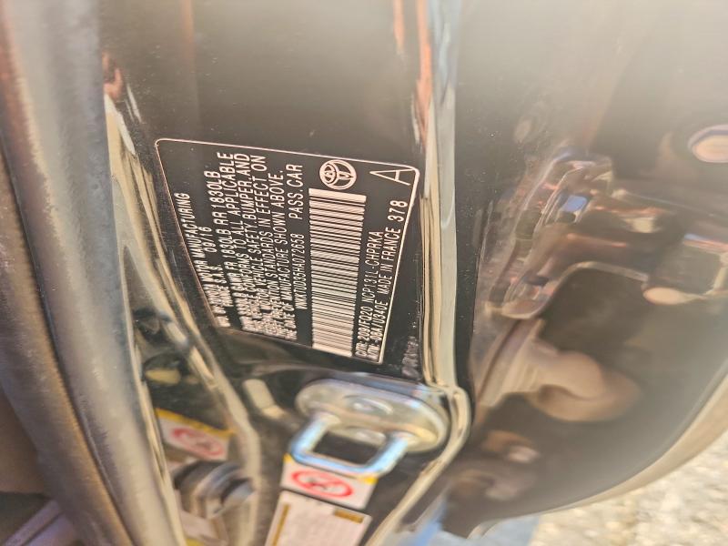 2017 Toyota Yaris მანქანა იყიდება აუქციონზე, vin: VNKKTUD35HA072658, აუქციონის ნომერი: 64062046