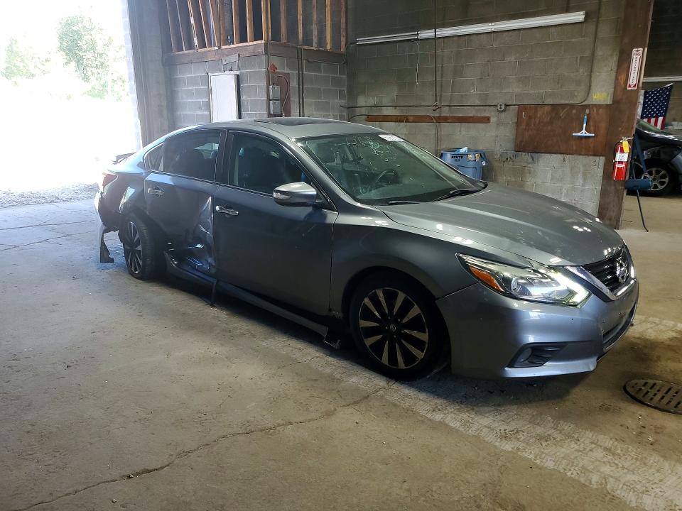 Продаж на аукціоні авто 2018 Nissan Altima, vin: 1N4AL3AP9JC174244, номер лоту: 63952196