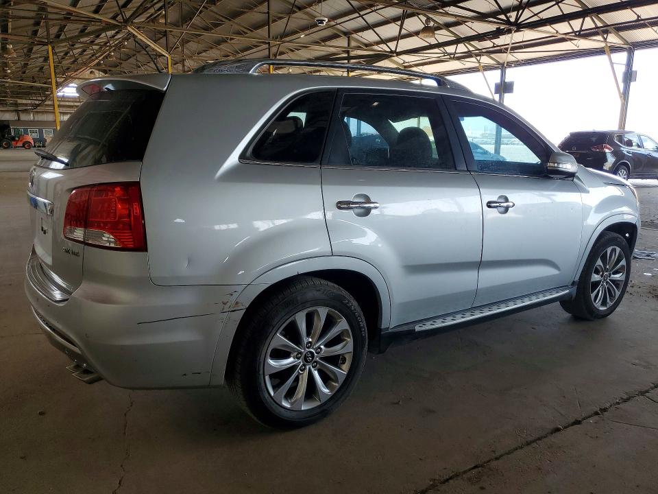 64295216 :رقم المزاد ، 5XYKW4A21DG357671 vin ، 2013 Kia Sorento مزاد بيع