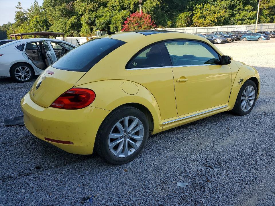 64114266 :رقم المزاد ، 3VWJL7AT8DM685474 vin ، 2013 Volkswagen Beetle مزاد بيع