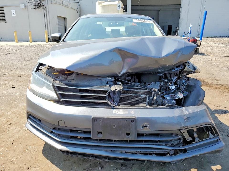 Продаж на аукціоні авто 2017 Volkswagen Jetta, vin: 3VW2B7AJ5HM329348, номер лоту: 65095846