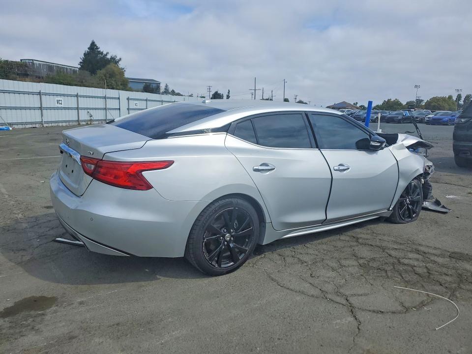 Продаж на аукціоні авто 2018 Nissan Maxima, vin: 1N4AA6AP9JC392577, номер лоту: 64996376