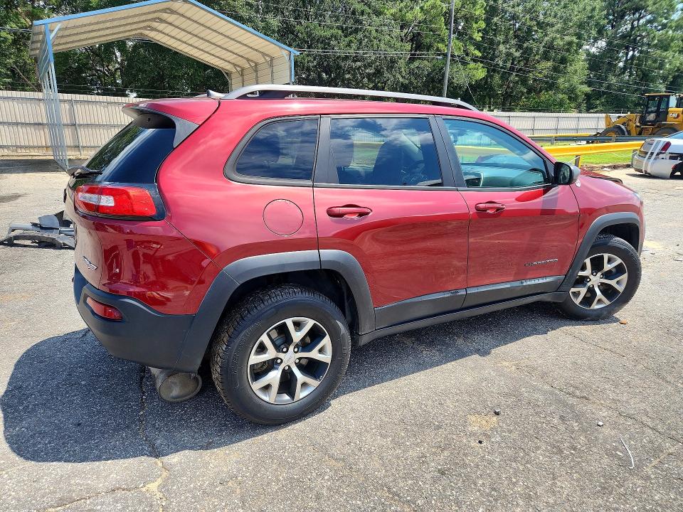 67146386 :رقم المزاد ، 1C4PJMBBXHW536447 vin ، 2017 Jeep Cherokee مزاد بيع