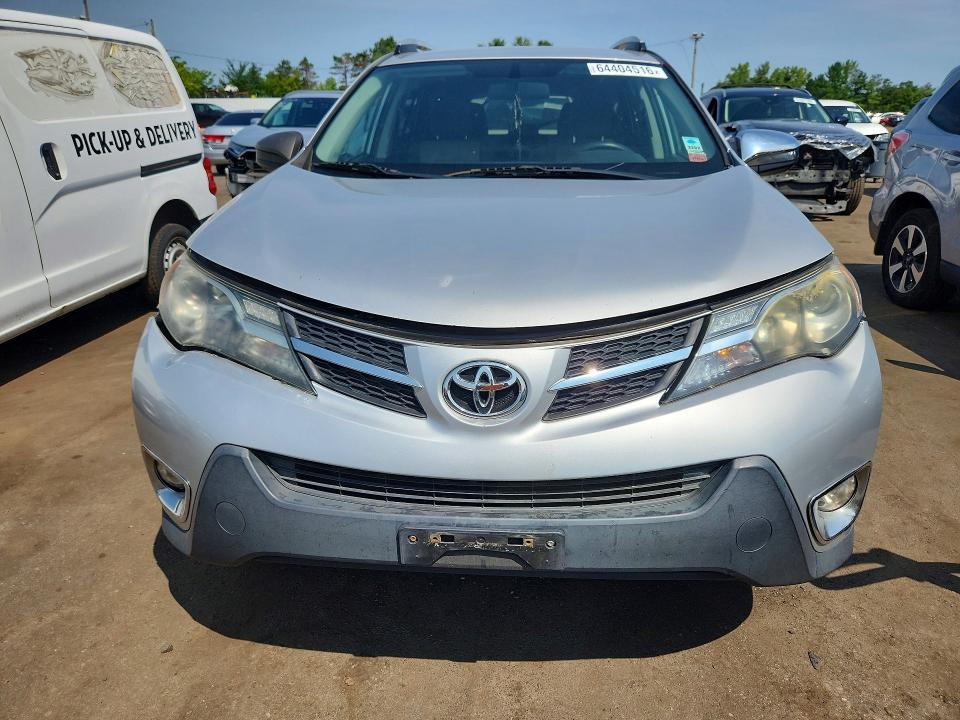 2015 Toyota Rav4 მანქანა იყიდება აუქციონზე, vin: 2T3BFREV9FW345922, აუქციონის ნომერი: 64404516