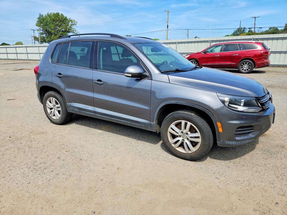 Aukcja sprzedaży 2016 Volkswagen Tiguan, vin: WVGAV7AX7GW615979, numer aukcji: 65633186