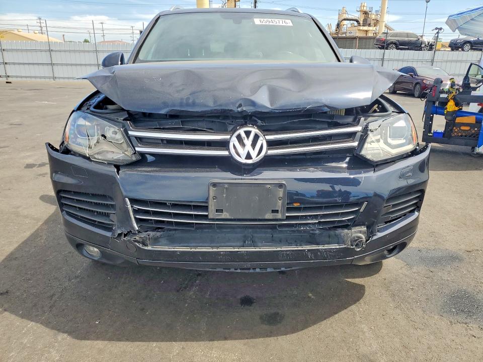 Продажа на аукционе авто 2014 Volkswagen Touareg, vin: WVGEP9BP2ED009861, номер лота: 65945776