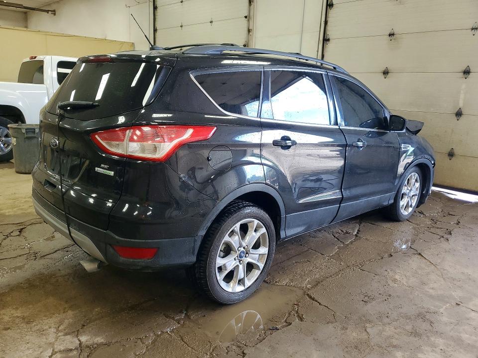 2014 Ford Escape მანქანა იყიდება აუქციონზე, vin: 1FMCU0G98EUA43793, აუქციონის ნომერი: 65402666