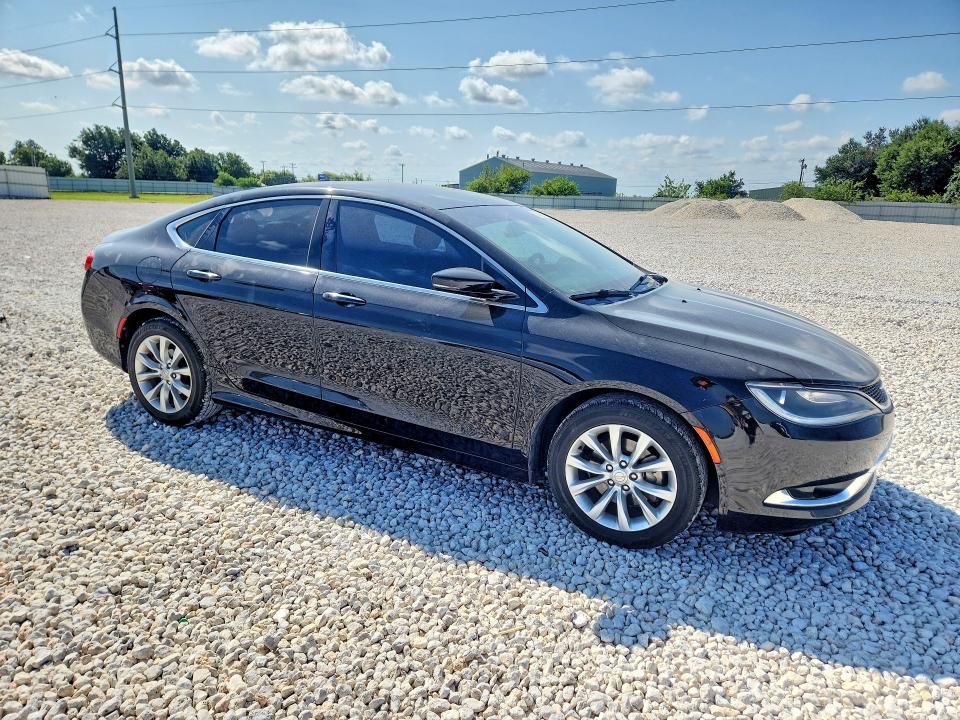 64231336 :رقم المزاد ، 1C3CCCCB0FN508570 vin ، 2015 Chrysler 200 مزاد بيع