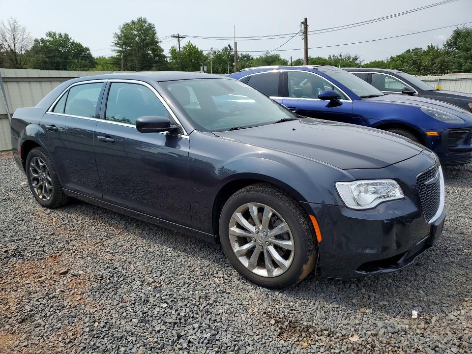 Aukcja sprzedaży 2015 Chrysler 300, vin: 2C3CCARG7FH760736, numer aukcji: 64315886