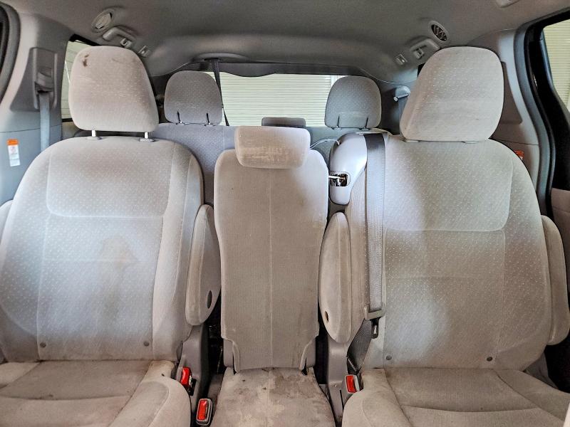Продажа на аукционе авто 2017 Toyota Sienna, vin: 5TDKZ3DC5HS815193, номер лота: 65523016