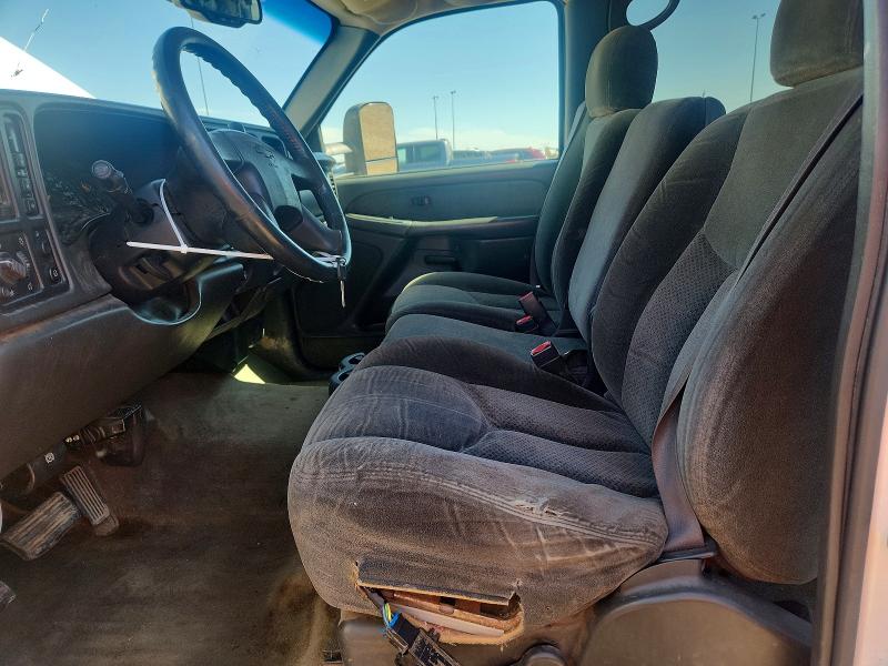 Продажа на аукционе авто 2003 Chevrolet Silverado, vin: 1GCHK23U33F152136, номер лота: 63367546