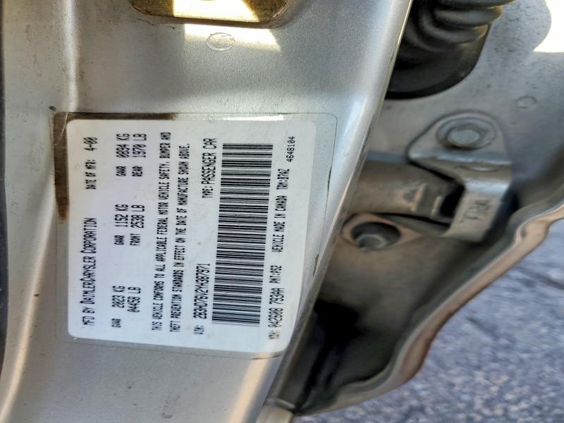65462376 :رقم المزاد ، 2B3HD76V2YH387971 vin ، 2000 Dodge Intrepid مزاد بيع