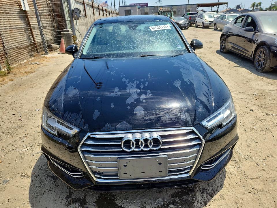 Продаж на аукціоні авто 2018 Audi A4, vin: WAULMAF47JN002802, номер лоту: 62934116