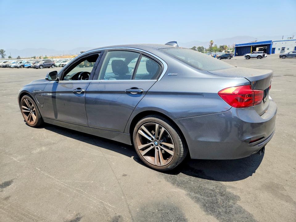2018 Bmw 330e მანქანა იყიდება აუქციონზე, vin: WBA8E1C52JA159550, აუქციონის ნომერი: 64132306