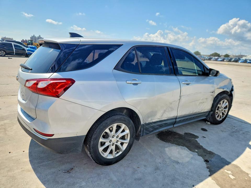 67124866 :رقم المزاد ، 2GNAXHEV9J6329895 vin ، 2018 Chevrolet Equinox مزاد بيع